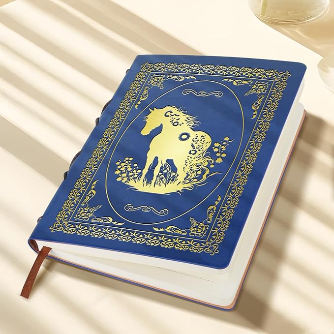 Dark Blue A5 Horse Gifts for Women Girls Faux Leather Vintage Notebook Inspirational Horse Trainer Gift Hardcover Executive Notebook,200 Pages 120 Gsm Thick Ruled Paper With Pen,Horse Lover Gifts Equestrian Gift (Horse Dark Blue)